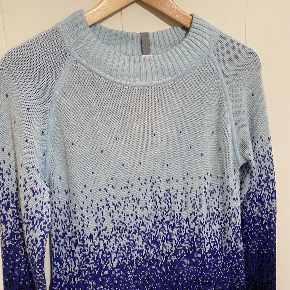 Ivivva Caspian Blue Ombre Warm Me Up Sweater Dress Size 14 Kids (Women's XS) - Picture 7 of 13